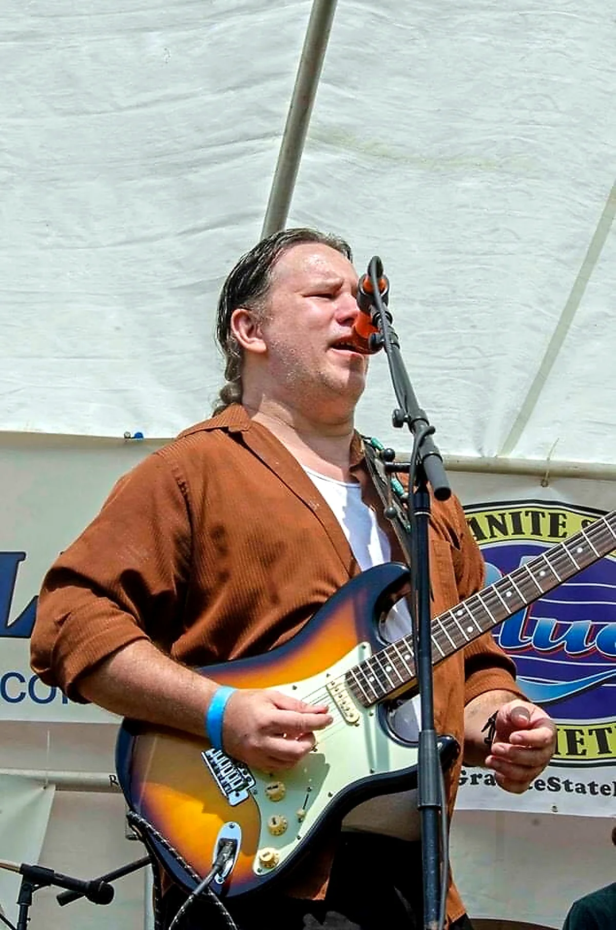 Performance at Barnful venue - third shot